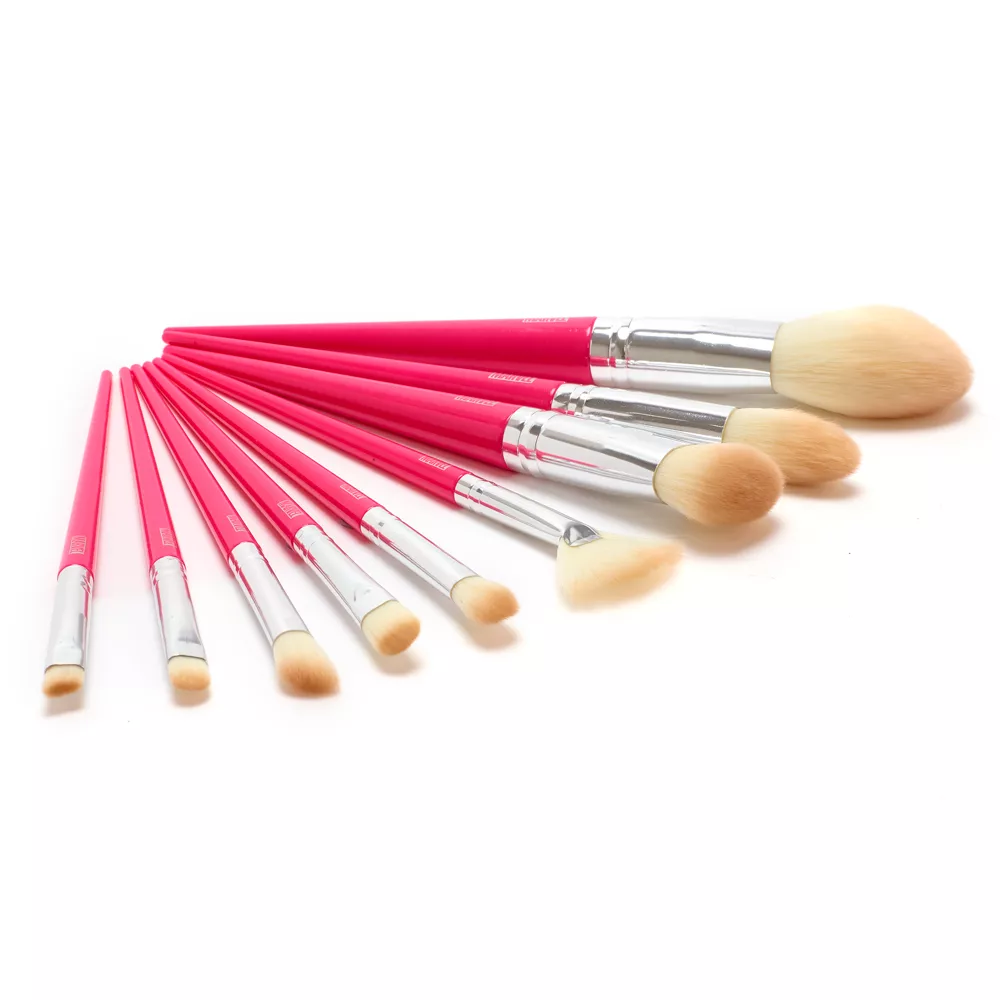 The Prince's Trust Set De Maquillage Women Of Marvel, 12 pièces Avec Pinceau, Miroir, Et Trousse Par Aishah Aziz – Image 6