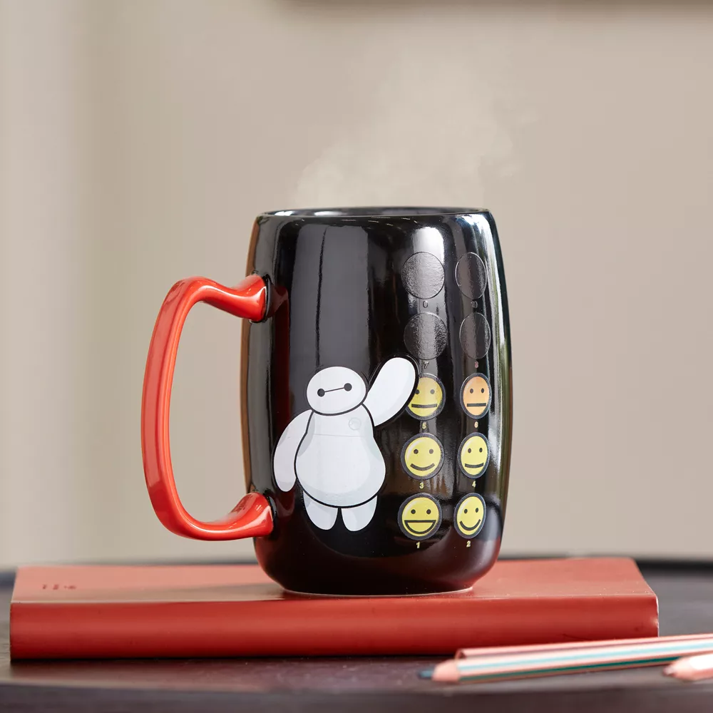Disney Store Mug Changeant Baymax, Les Nouveaux Héros – Image 2