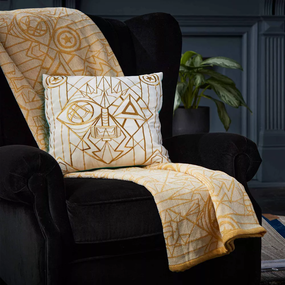 Disney Store Plaid Avengers – Image 2