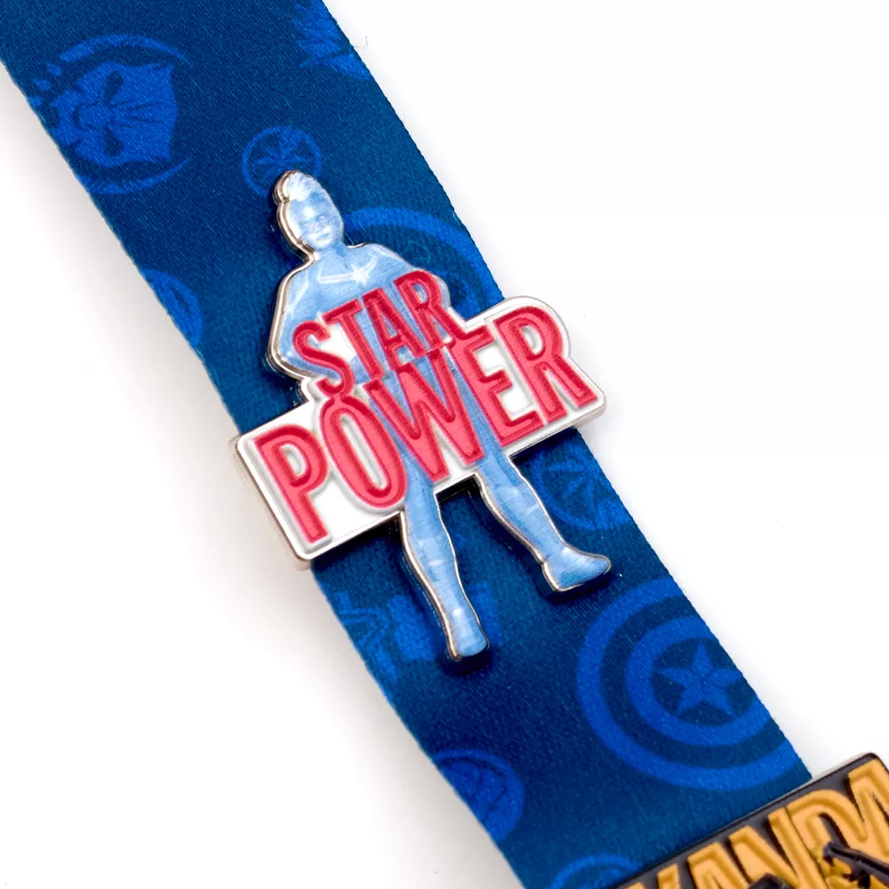 Disney Store Ensemble Pin's Et Tour De Cou Avengers â Image 6