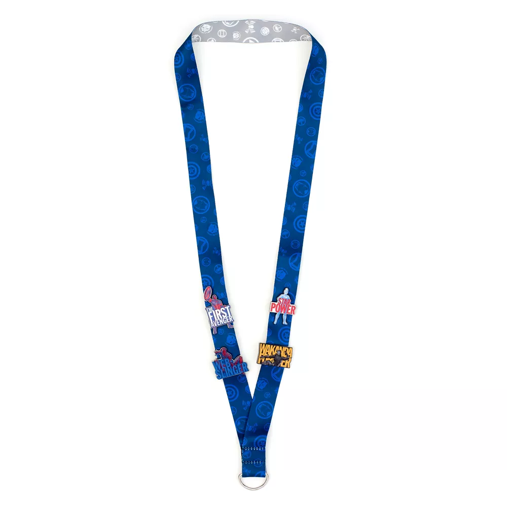 Disney Store Ensemble Pin's Et Tour De Cou Avengers